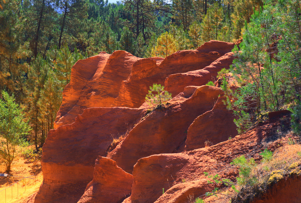 Die Ockerfelsen von Roussillon