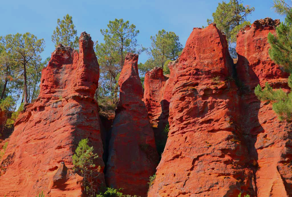 Die Ockerfelsen von Roussillon 